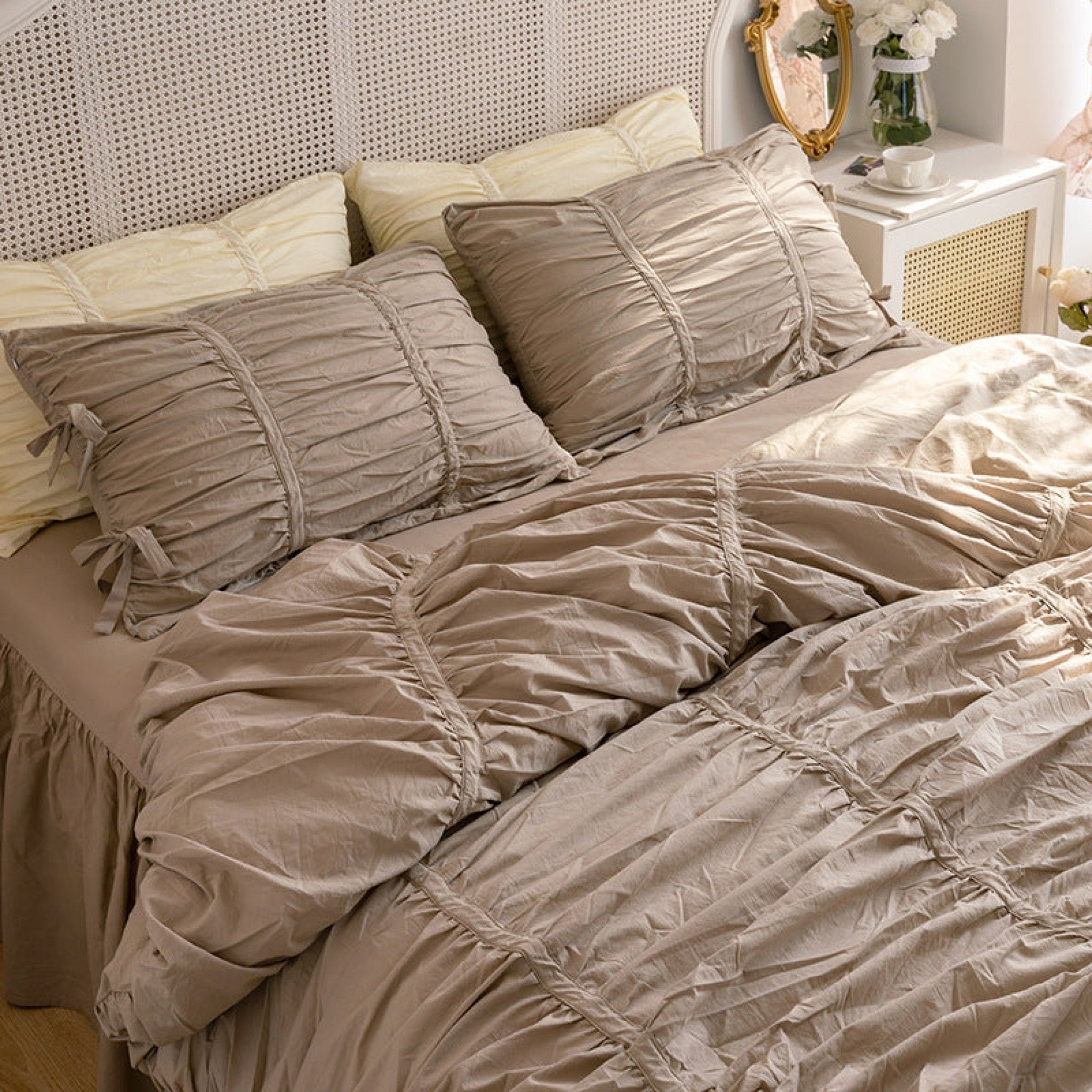 Coquette Ruffle Ribbon Ties Duvet Cover / Pink
