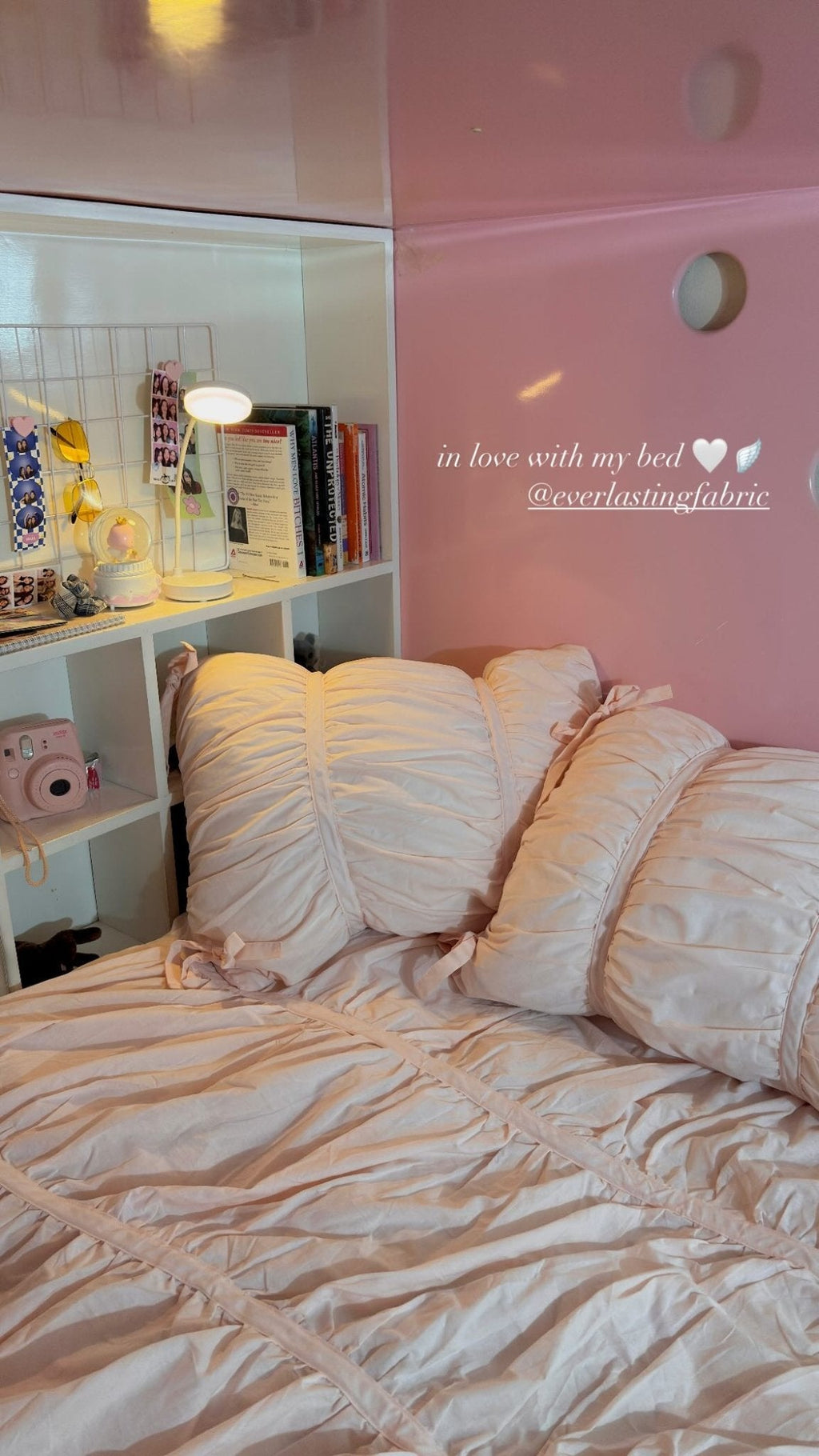 Coquette Ruffle Ribbon Ties Duvet Cover / Pink