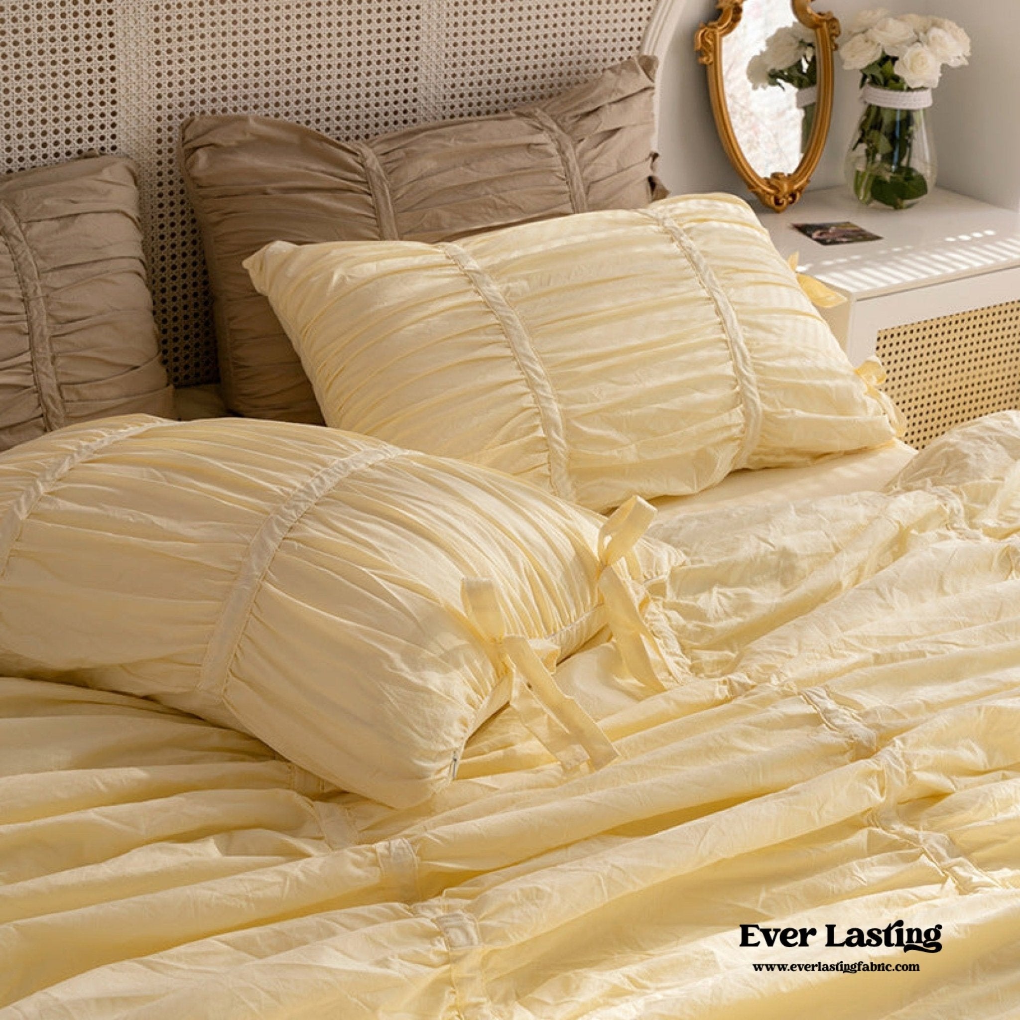 Coquette Ruffle Ribbon Ties Duvet Cover / White