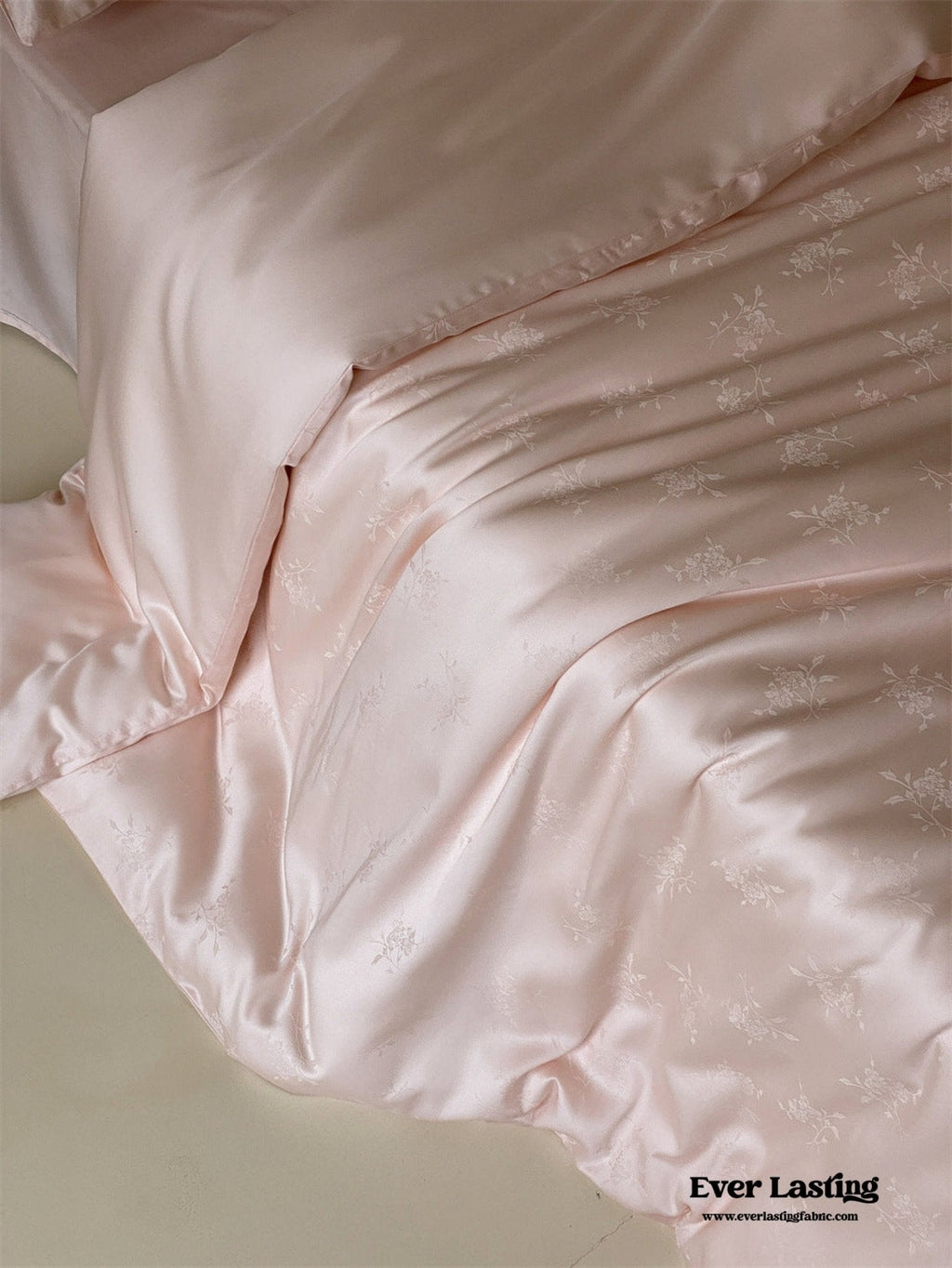 Grace Silky Floral Luxury Bedding Set / Pink
