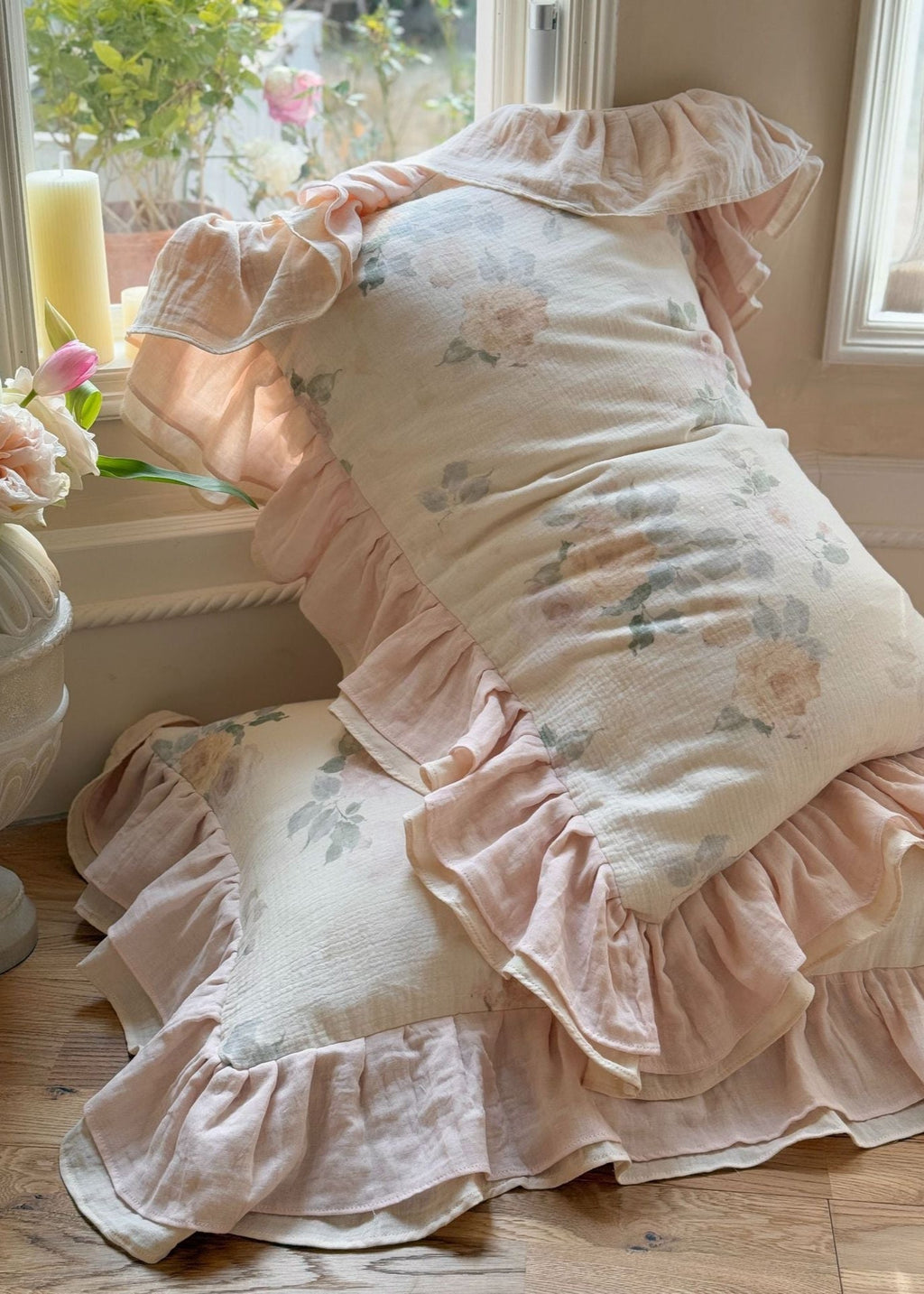 Millie Lace Ruffle Floral Bedding Set / Beige